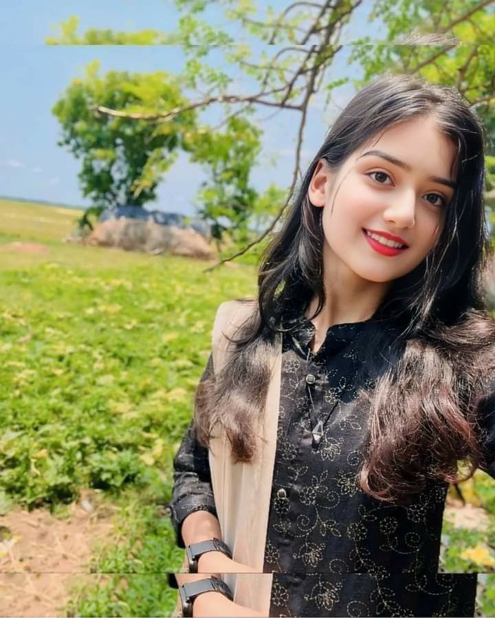 Girls whatsapp group